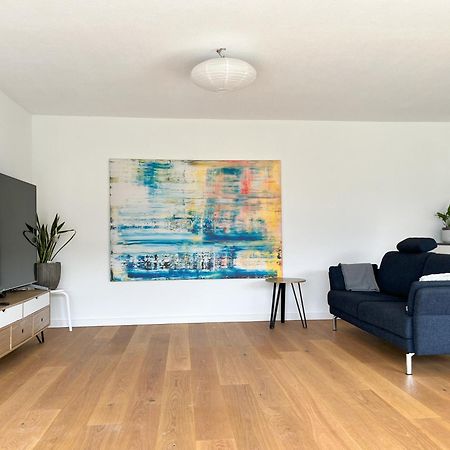 Gartenwohnung Im Modernen Stil Unterkulm Exteriér fotografie